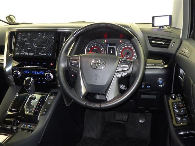 アルファード ２．５Ｓ　Ｃパッケージ　衝突被害軽減システム　メモリーナビ　フルセグ　バックカメラ　ＥＴＣ　ドラレコ　ＣＤ　ミュージックプレイヤー接続可　ＤＶＤ再生　電動シート　オートクルーズコントロール　ＬＥＤヘッドランプ　乗車定員７人（9枚目）