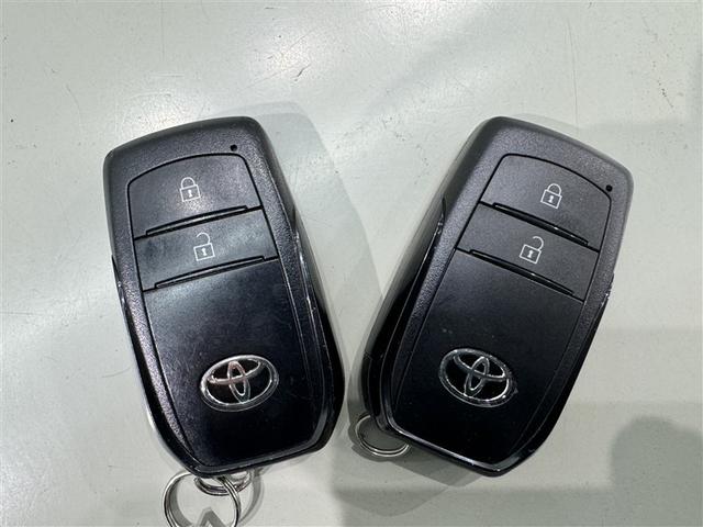 アクア Ｘ　衝突被害軽減システム　メモリーナビ　バックカメラ　ＥＴＣ　ドラレコ　ミュージックプレイヤー接続可　オートクルーズコントロール　ＬＥＤヘッドランプ　スマートキー　キーレス　ハイブリッド（24枚目）