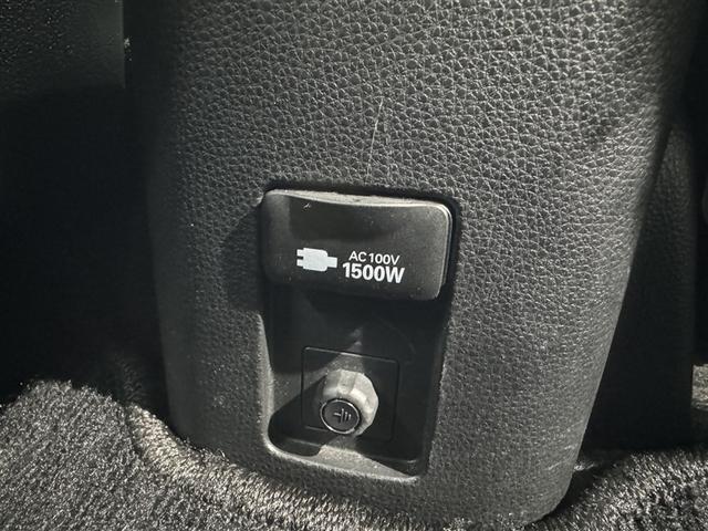 アクア Ｘ　衝突被害軽減システム　メモリーナビ　バックカメラ　ＥＴＣ　ドラレコ　ミュージックプレイヤー接続可　オートクルーズコントロール　ＬＥＤヘッドランプ　スマートキー　キーレス　ハイブリッド（27枚目）