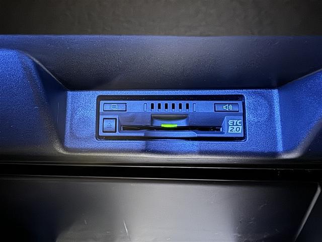 ハリアーハイブリッド プログレス 衝突被害軽減システム メモリーナビ フルセグ バックカメラ ETC CD ミュージックプレイヤー接続可 DVD再生 電動シート オートクルーズコントロール LEDヘッドランプ スマートキー キーレス(15枚目)