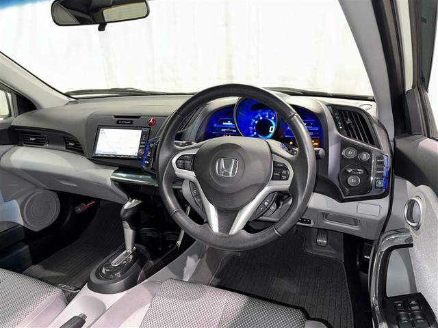 �^�]�Ȃ܂��ł��B�@�e����X�C�b�`�͎g���₷���ʒu�ɔz�u����Ă܂��B