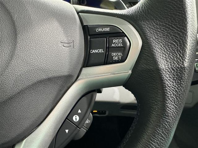 �e����X�C�b�`�Ȃǂ��n���h��������������ƂȂ�����\�ň��S�^�]�Ɏx���������܂��I