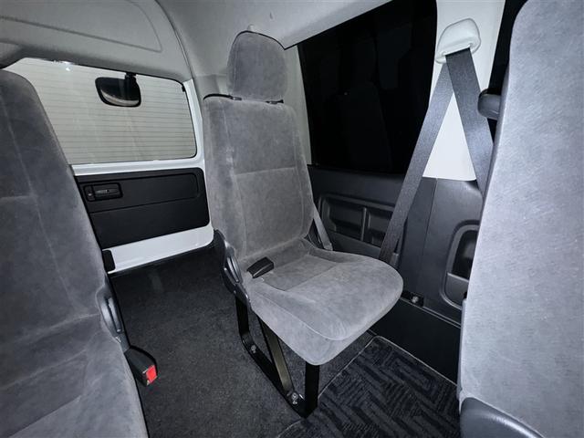 �ƂĂ����~�肵�₷���V�[�g�`��ƂȂ��Ă���܂��I