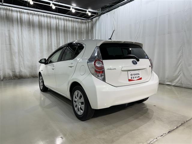 アクア Ｓ　メモリーナビ　フルセグ　ＥＴＣ　ドラレコ　ＣＤ　ミュージックプレイヤー接続可　ＤＶＤ再生　スマートキー　キーレス　ハイブリッド（6枚目）