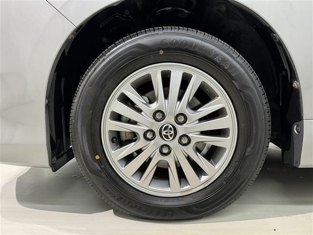 エスクァイア Ｇｉ　ブラックテーラード　衝突被害軽減システム　メモリーナビ　フルセグ　バックカメラ　ＥＴＣ　ＣＤ　ミュージックプレイヤー接続可　ＤＶＤ再生　オートクルーズコントロール　ＬＥＤヘッドランプ　両側電動スライド　乗車定員７人（30枚目）