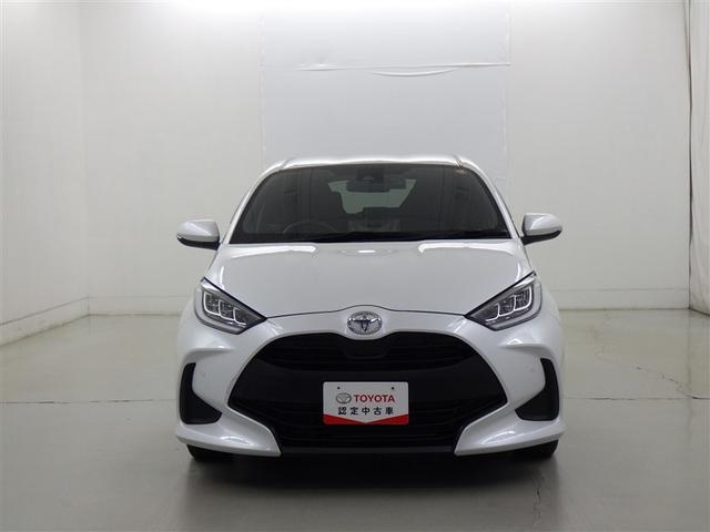 ヤリス Ｇ　衝突被害軽減システム　メモリーナビ　バックカメラ　ＥＴＣ　ドラレコ　ミュージックプレイヤー接続可　オートクルーズコントロール　ＬＥＤヘッドランプ　スマートキー　キーレス　ワンオーナー（3枚目）