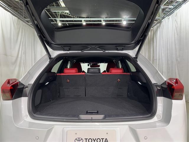 ＵＸ ＵＸ２５０ｈ　Ｆスポーツ　衝突被害軽減システム　メモリーナビ　フルセグ　バックカメラ　ＥＴＣ　ドラレコ　ＣＤ　ミュージックプレイヤー接続可　ＤＶＤ再生　電動シート　オートクルーズコントロール　ＬＥＤヘッドランプ　スマートキー（32枚目）