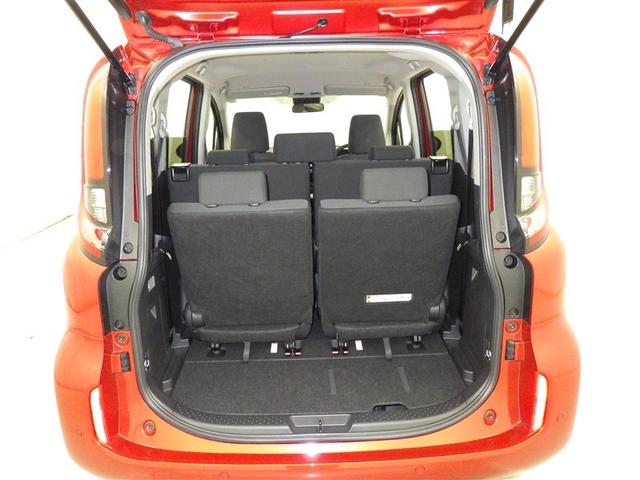 シエンタ Ｇ　衝突被害軽減システム　バックカメラ　ＥＴＣ　ドラレコ　ミュージックプレイヤー接続可　オートクルーズコントロール　ＬＥＤヘッドランプ　両側電動スライド　乗車定員７人　３列シート　スマートキー　キーレス（29枚目）