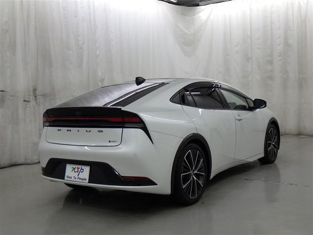 プリウス Z 衝突被害軽減システム メモリーナビ フルセグ バックカメラ ETC ドラレコ ミュージックプレイヤー接続可 サンルーフ 電動シート オートクルーズコントロール LEDヘッドランプ スマートキー(7枚目)