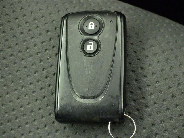 コペン ＧＲ　スポーツ　５速マニュアル　メモリーナビ　フルセグ　バックカメラ　ＥＴＣ　ＣＤ　ミュージックプレイヤー接続可　ＬＥＤヘッドランプ　スマートキー　キーレス（23枚目）