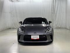 �����Υ������ƥꥢ�ǥ�����ϡ��Ž̤ȵ�ǽ�����ƣ�Ū�ʥץ��ݡ������򥳥󥻥ץȤ˷Ǥ��ƥǥ����󤵤�ޤ����� 3