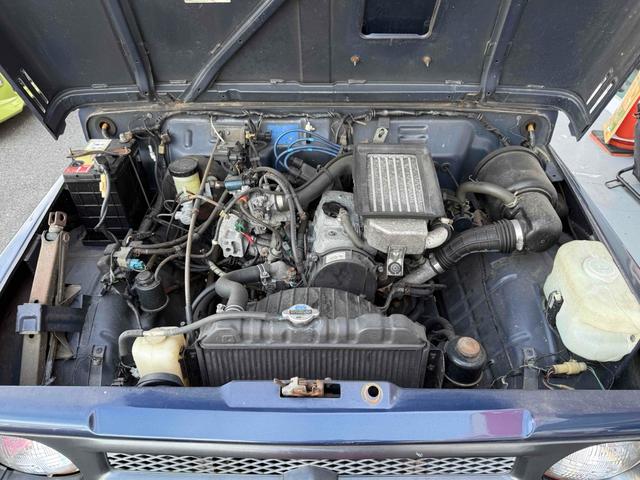 ジムニー HC 4WD MT アルミホイール リフトアップ公認 エアコンレス(5枚目)