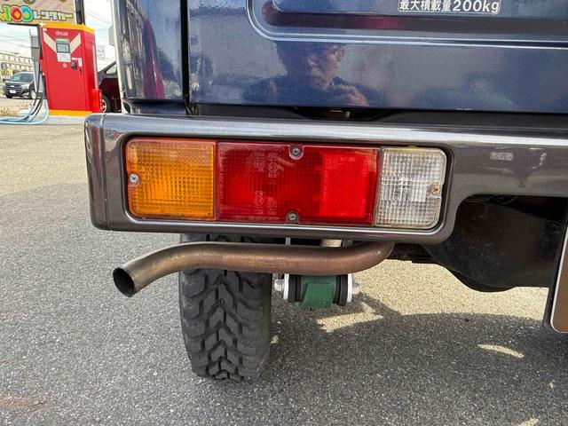 ジムニー HC 4WD MT アルミホイール リフトアップ公認 エアコンレス(24枚目)