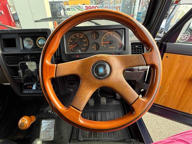 ジムニー HC 4WD MT アルミホイール リフトアップ公認 エアコンレス(37枚目)