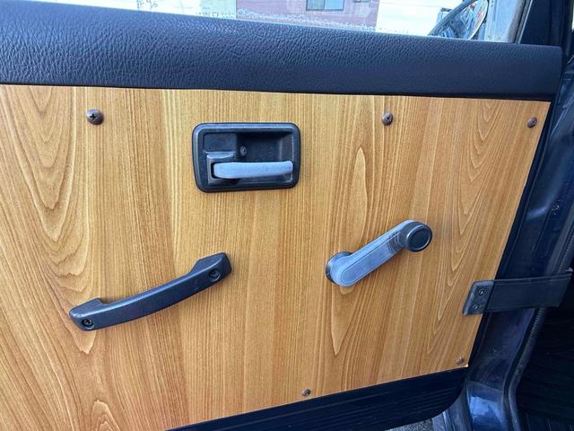 ジムニー HC 4WD MT アルミホイール リフトアップ公認 エアコンレス(50枚目)