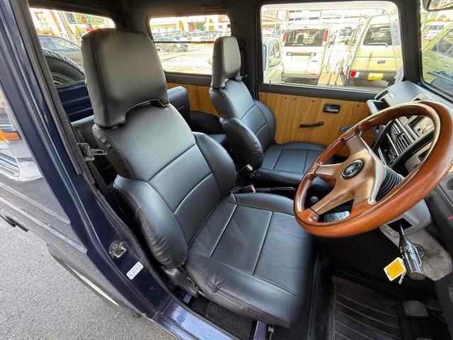 ジムニー HC 4WD MT アルミホイール リフトアップ公認 エアコンレス(53枚目)