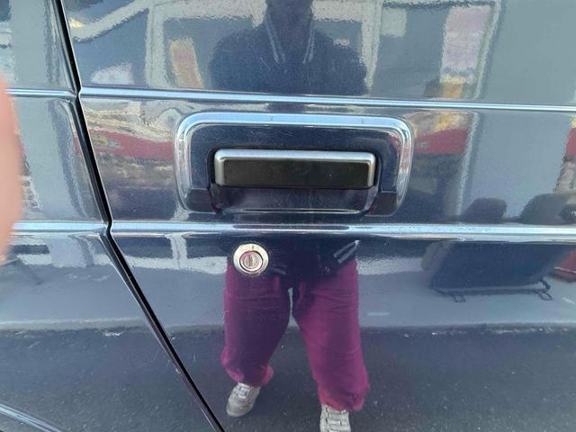 ジムニー HC 4WD MT アルミホイール リフトアップ公認 エアコンレス(60枚目)