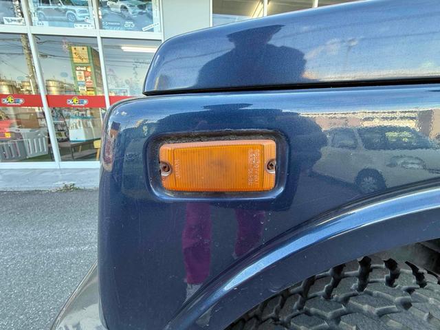 ジムニー HC 4WD MT アルミホイール リフトアップ公認 エアコンレス(66枚目)