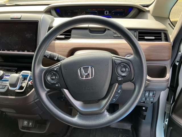 フリードハイブリッド ハイブリッド・Gホンダセンシング 9インチ純正ナビ バックモニター ETC ドライブレコーダー前後(5枚目)