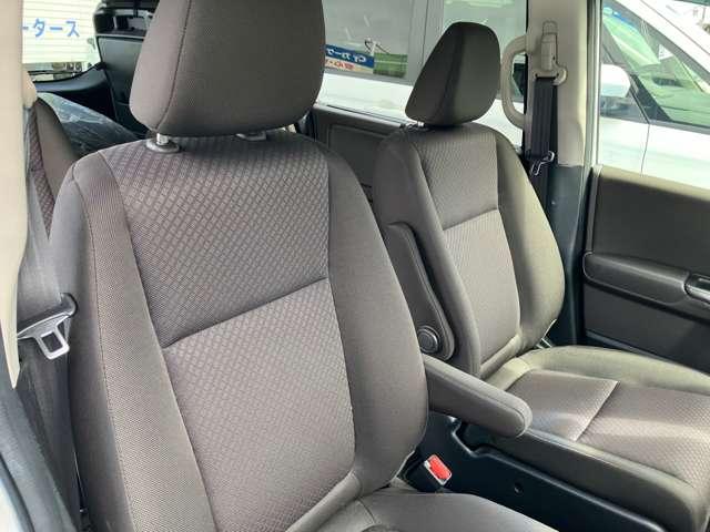 フリードハイブリッド ハイブリッド・Gホンダセンシング 9インチ純正ナビ バックモニター ETC ドライブレコーダー前後(13枚目)