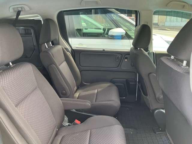 フリードハイブリッド ハイブリッド・Gホンダセンシング 9インチ純正ナビ バックモニター ETC ドライブレコーダー前後(14枚目)