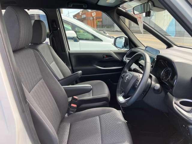 ノア Ｓ－Ｇ　１０．５インチディスプレイオーディオ　バックカメラ　アドバンスドパーク　ＤＶＤデッキ（12枚目）