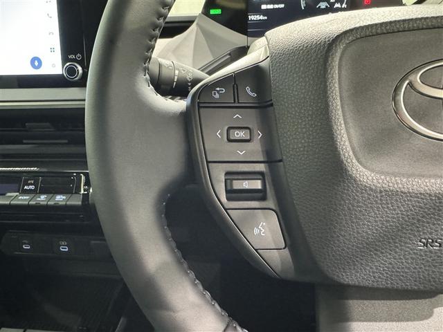 プリウス Ｘ　衝突被害軽減システム　フルセグ　バックカメラ　ＥＴＣ　ミュージックプレイヤー接続可　オートクルーズコントロール　ＬＥＤヘッドランプ　スマートキー　キーレス　ハイブリッド（21枚目）