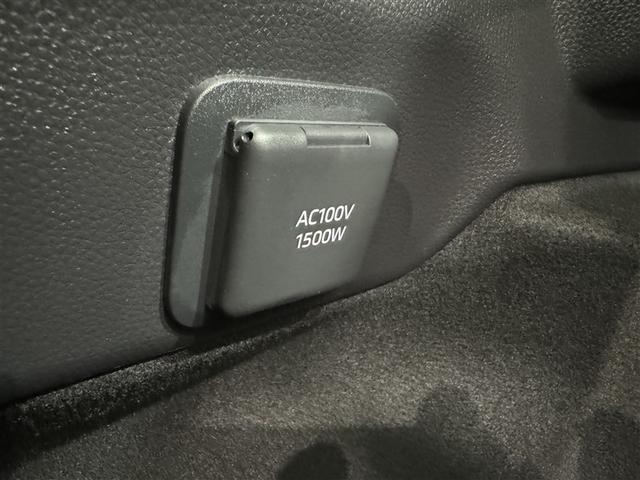 プリウス Ｘ　衝突被害軽減システム　フルセグ　バックカメラ　ＥＴＣ　ミュージックプレイヤー接続可　オートクルーズコントロール　ＬＥＤヘッドランプ　スマートキー　キーレス　ハイブリッド（29枚目）