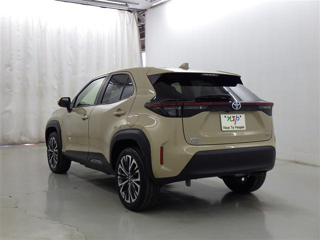 ヤリスクロス ハイブリッドＺ　衝突被害軽減システム　バックカメラ　ＥＴＣ　ドラレコ　ミュージックプレイヤー接続可　電動シート　オートクルーズコントロール　ＬＥＤヘッドランプ　スマートキー　キーレス　ハイブリッド（5枚目）