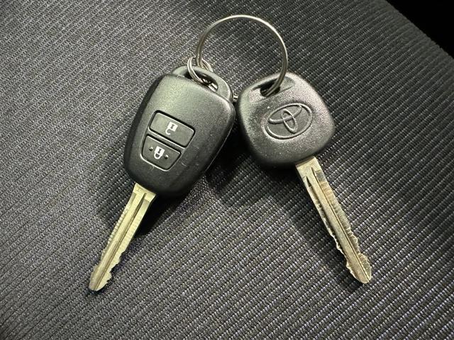 プロボックス ハイブリッドＤＸ　コンフォート　衝突被害軽減システム　メモリーナビ　バックカメラ　ＥＴＣ　ＣＤ　ミュージックプレイヤー接続可　ＤＶＤ再生　キーレス　ハイブリッド（19枚目）