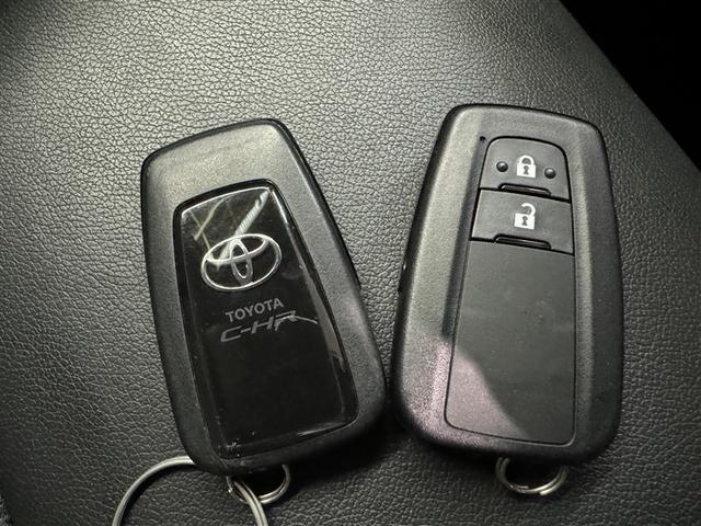 Ｃ－ＨＲ Ｇ　モード　ネロ　セーフティプラス　衝突被害軽減システム　メモリーナビ　バックカメラ　ＥＴＣ　ドラレコ　ミュージックプレイヤー接続可　オートクルーズコントロール　ＬＥＤヘッドランプ　スマートキー　キーレス　ハイブリッド　ワンオーナー（26枚目）
