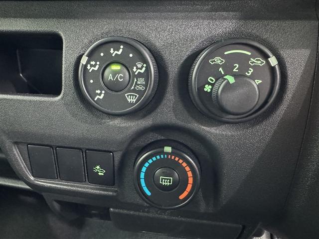 ハイエースバン ＤＸ　ＧＬパッケージ　衝突被害軽減システム　メモリーナビ　ワンセグ　バックカメラ　ＥＴＣ　ＣＤ　ミュージックプレイヤー接続可　キーレス（13枚目）