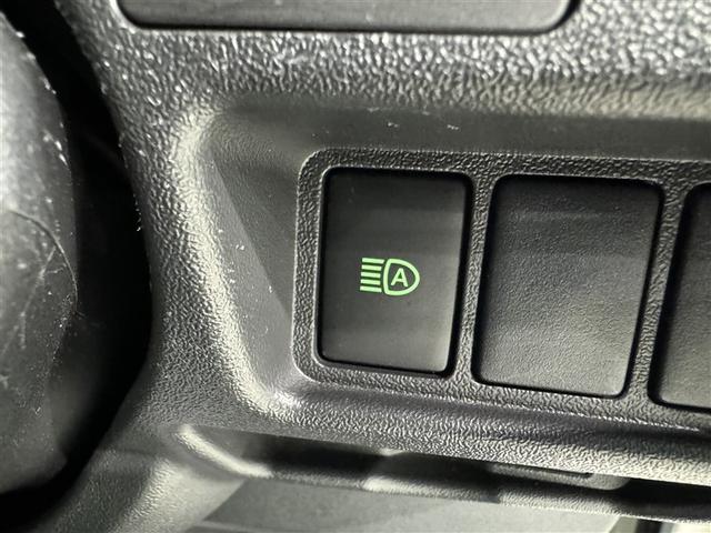 ハイエースバン ＤＸ　ＧＬパッケージ　衝突被害軽減システム　メモリーナビ　ワンセグ　バックカメラ　ＥＴＣ　ＣＤ　ミュージックプレイヤー接続可　キーレス（17枚目）