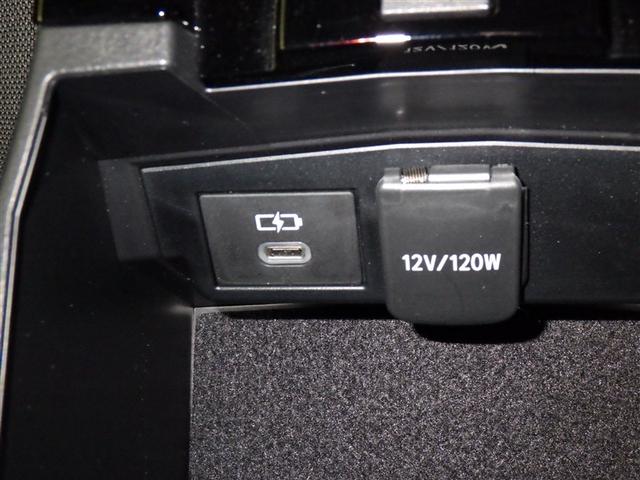 カローラ ハイブリッド　Ｇ　衝突被害軽減システム　メモリーナビ　フルセグ　バックカメラ　ＥＴＣ　ドラレコ　ミュージックプレイヤー接続可　オートクルーズコントロール　ＬＥＤヘッドランプ　スマートキー　キーレス　ハイブリッド（12枚目）