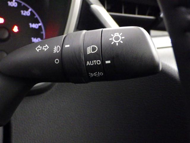 カローラ ハイブリッド　Ｇ　衝突被害軽減システム　メモリーナビ　フルセグ　バックカメラ　ＥＴＣ　ドラレコ　ミュージックプレイヤー接続可　オートクルーズコントロール　ＬＥＤヘッドランプ　スマートキー　キーレス　ハイブリッド（15枚目）