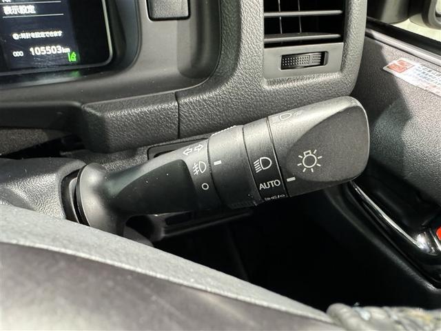 ハイエースバン スーパーGL ダークプライムII 衝突被害軽減システム メモリーナビ フルセグ バックカメラ ETC ドラレコ CD ミュージックプレイヤー接続可 LEDヘッドランプ 両側電動スライド スマートキー キーレス 4WD ディーゼル(25枚目)