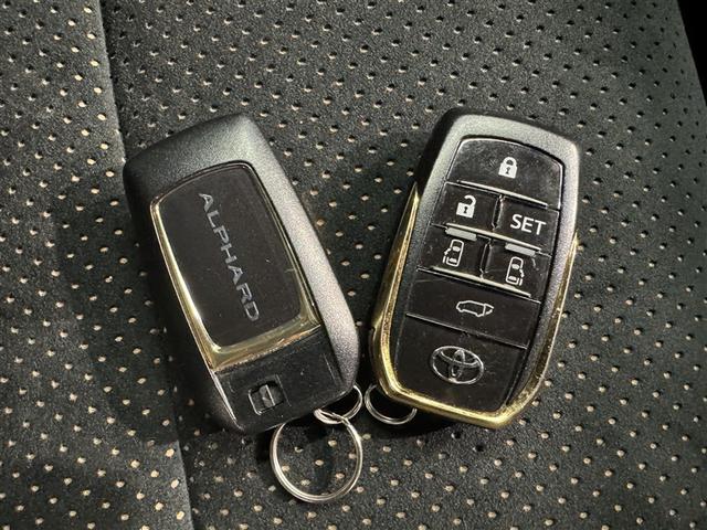 アルファード ２．５Ｓ　タイプゴールド　衝突被害軽減システム　メモリーナビ　バックカメラ　ＥＴＣ　ミュージックプレイヤー接続可　オートクルーズコントロール　ＬＥＤヘッドランプ　両側電動スライド　乗車定員７人　３列シート　スマートキー（27枚目）