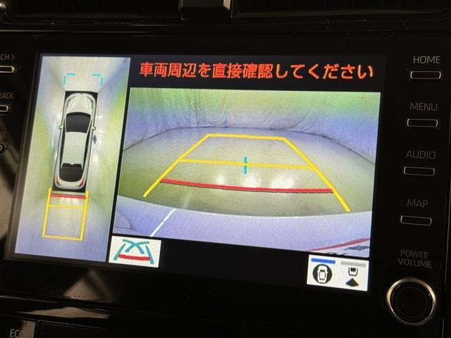 プリウス ＳセーフティプラスＩＩ　衝突被害軽減システム　バックカメラ　ＥＴＣ　ミュージックプレイヤー接続可　オートクルーズコントロール　ＬＥＤヘッドランプ　スマートキー　キーレス　ハイブリッド（11枚目）