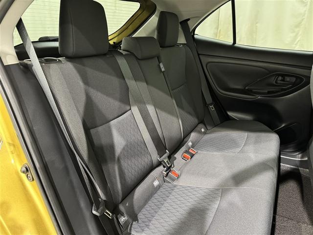 ヤリスクロス Ｇ　衝突被害軽減システム　バックカメラ　ＥＴＣ　ドラレコ　ミュージックプレイヤー接続可　オートクルーズコントロール　ＬＥＤヘッドランプ　スマートキー　キーレス（28枚目）