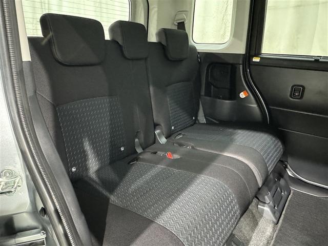 ルーミー カスタムＧ　衝突被害軽減システム　メモリーナビ　フルセグ　バックカメラ　ＥＴＣ　ドラレコ　ＣＤ　ミュージックプレイヤー接続可　ＤＶＤ再生　オートクルーズコントロール　ＬＥＤヘッドランプ　両側電動スライド　キーレス（29枚目）