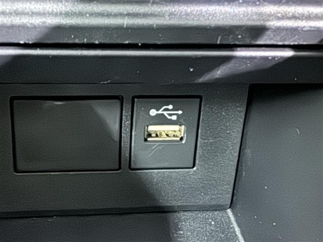 アクア X 衝突被害軽減システム メモリーナビ バックカメラ ETC ドラレコ ミュージックプレイヤー接続可 オートクルーズコントロール LEDヘッドランプ スマートキー キーレス ハイブリッド(17枚目)