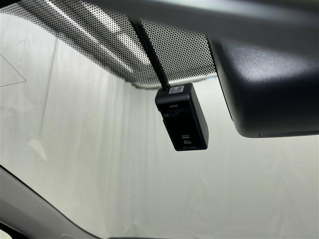 �h���C�u���R�[�_�[�t���ŁA������̎����������������ɂȂ�܂��B