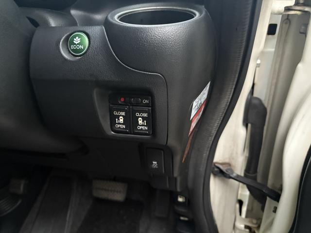 N-BOXカスタム G SSパッケージ スマートキー フルセグTV 両側電動スライド(8枚目)