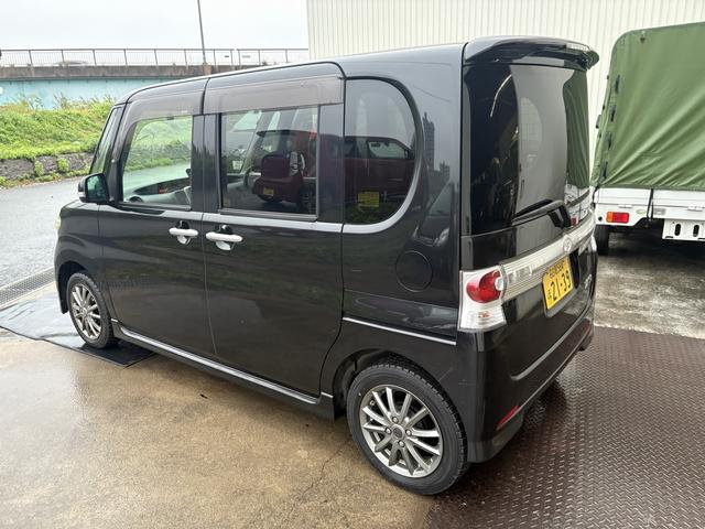 タント カスタムＸリミテッド　スマートキー　片側電動スライド（10枚目）