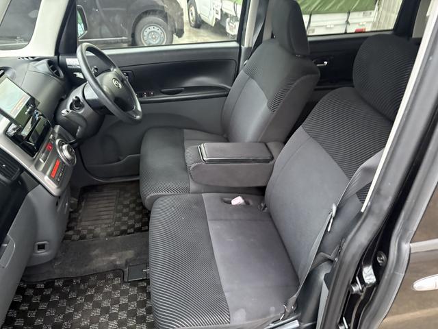 タント カスタムＸリミテッド　スマートキー　片側電動スライド（11枚目）