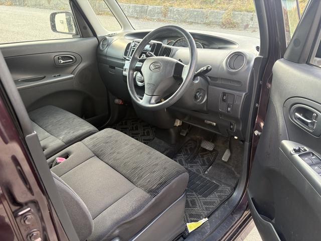 タント カスタムＸ　スマートキー　片側電動スライド（8枚目）