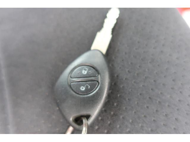 S レザー&アルカンターラセレクション スーパーチャージャー ワンオーナー車 HIDヘッド ドライブレコーダー 全車検ディーラー点検記録簿有り 純正15AW&タイヤ4本新品交換済み ETC オートエアコン(32枚目)