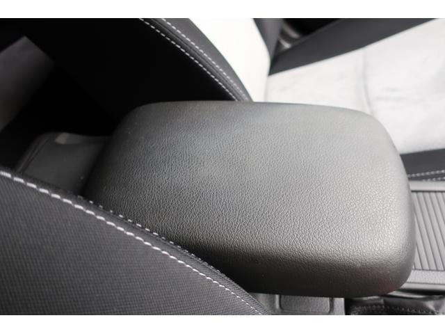 2.0i-L アイサイト 4WD カロッツェリアSDnabiフルセグ&バックモニター&Bluetooth ETC ドラレコ アクティブクルーズコントロール 前席パワーシート オートエアコン 純正17inchアルミ HIDヘッド(22枚目)