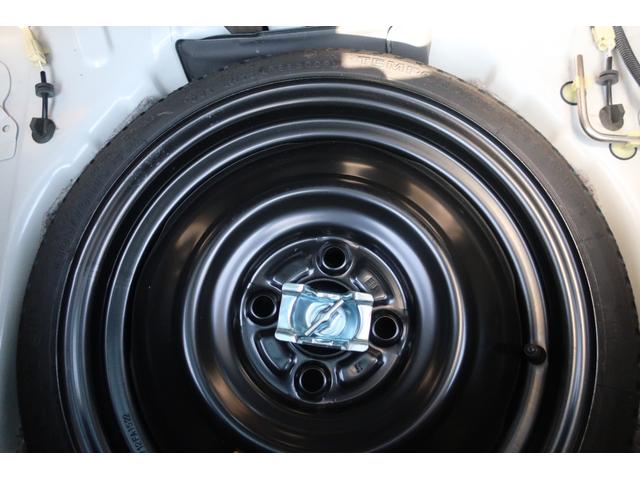 Ｒ１ プレミアムブラックリミテッド　ワンオーナー車　ＨＩＤヘッド研磨クリア塗装済　全車検東京スバル点検整備記録簿付　黒革／パールスエードコンビシート　黒革巻ハンドル＆シフトレバー　アルミペダル　純正１５ＡＷ　キーレス　カロッツェリアナビ（64枚目）
