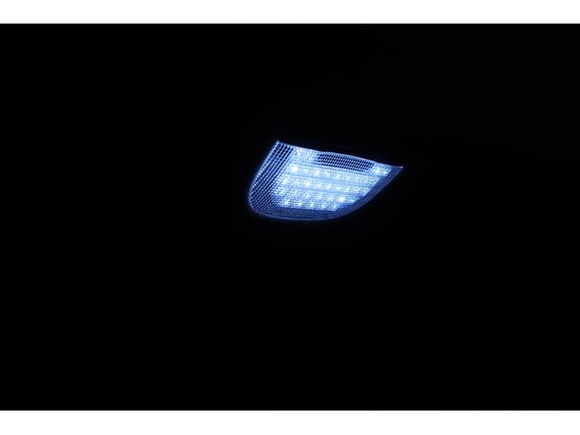 Ｒ１ プレミアムブラックリミテッド　ＥＧプッシュスタート＆リモコンスタート改　ディスプレイオーディオ／Ｂｌｕｅｔｏｏｔｈ／Ａｐｐｌｅ　Ｃａｒｐｌａｙ／Ａｎｄｒｏｉｄ　Ａｕｔｏ／ＥＴＣ／バックカメラ　黒革巻直しステアリング　オートライト（26枚目）
